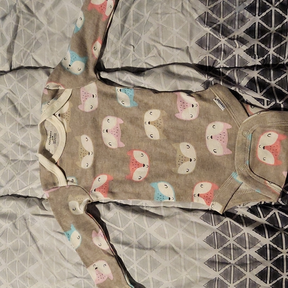 Long sleeve baby onesie